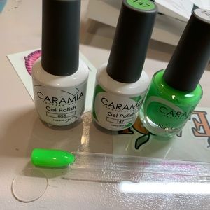 Green gel + bonus white